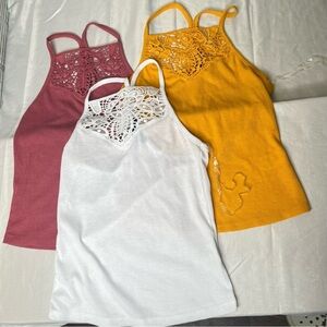 Impulsive Lace Detail Tank Tops Trio